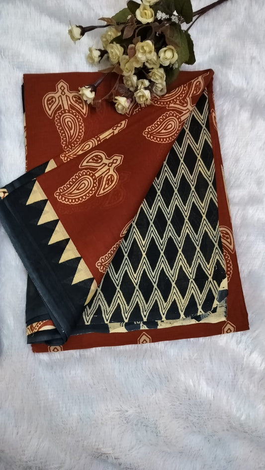 Cotton Mulmul Saree - Brick Red Saree with Biege big mango Motifs, Temple Border